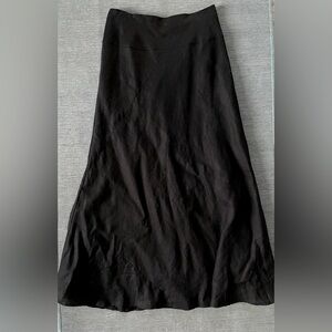 IrishLinen Maxi Skirt Fully Lined Black Embroidered Size 6